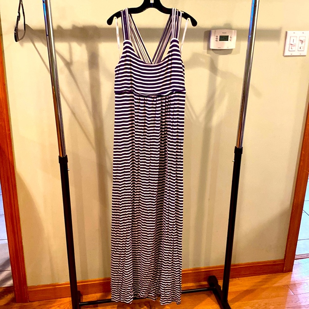 Calvin Klein navy and white sun dress. Size 4. Worn 1 time.